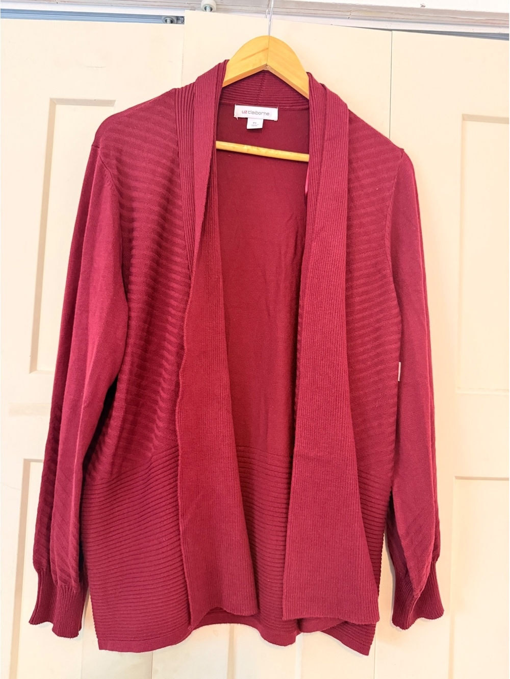 NEW* Liz Claiborne petite large burgundy red open front knit cardigan sweater